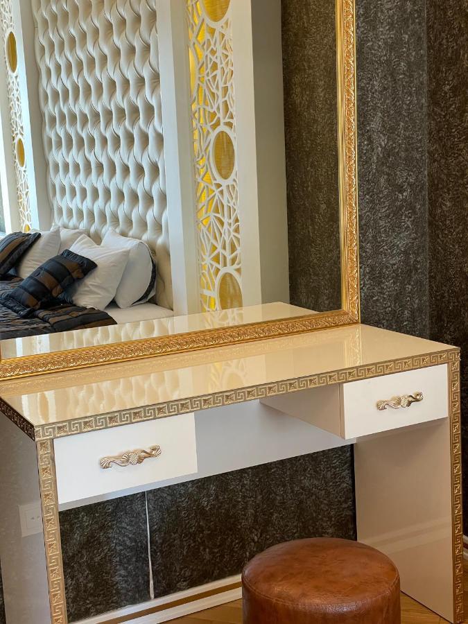 Park Azure Louvre Apartment Baku Zewnętrze zdjęcie