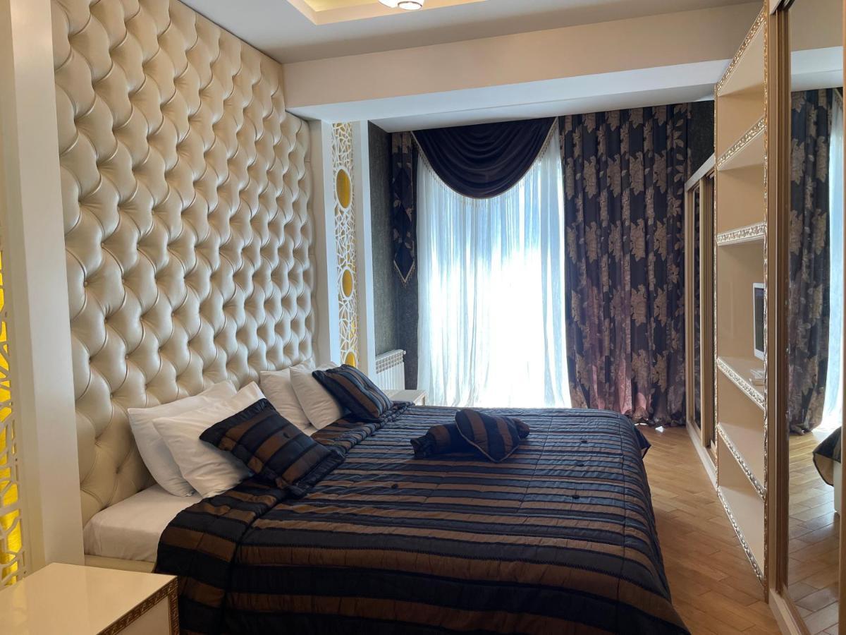 Park Azure Louvre Apartment Baku Zewnętrze zdjęcie