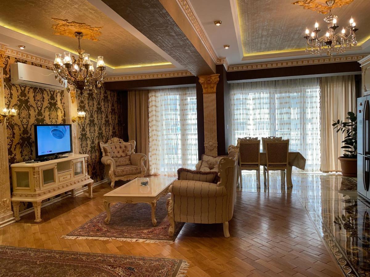 Park Azure Louvre Apartment Baku Zewnętrze zdjęcie