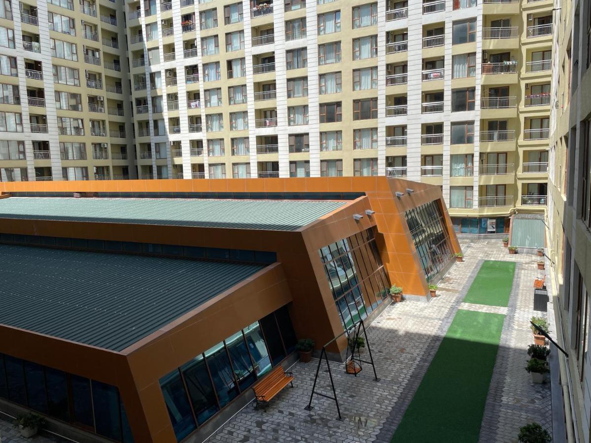 Park Azure Louvre Apartment Baku Zewnętrze zdjęcie